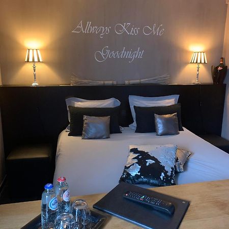 Zonhoven Maison Beau Bed & Breakfast エクステリア 写真