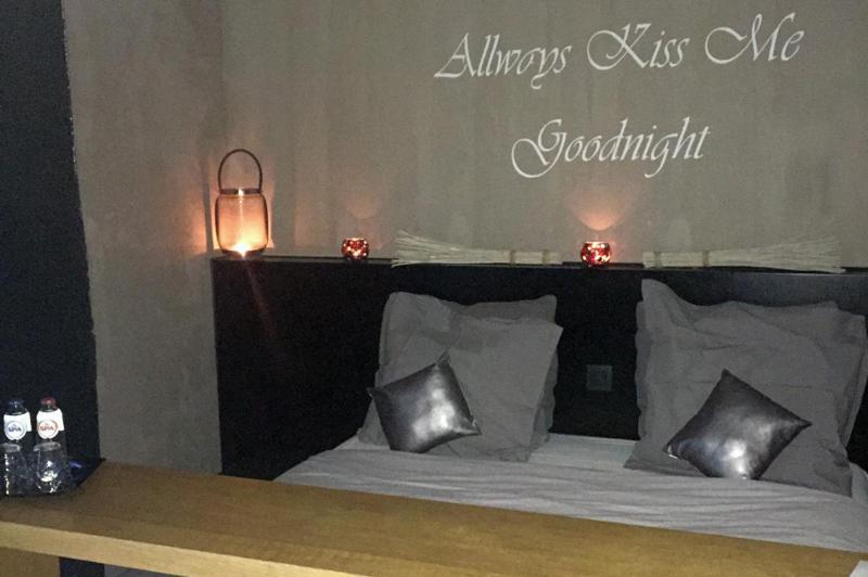 Zonhoven Maison Beau Bed & Breakfast エクステリア 写真
