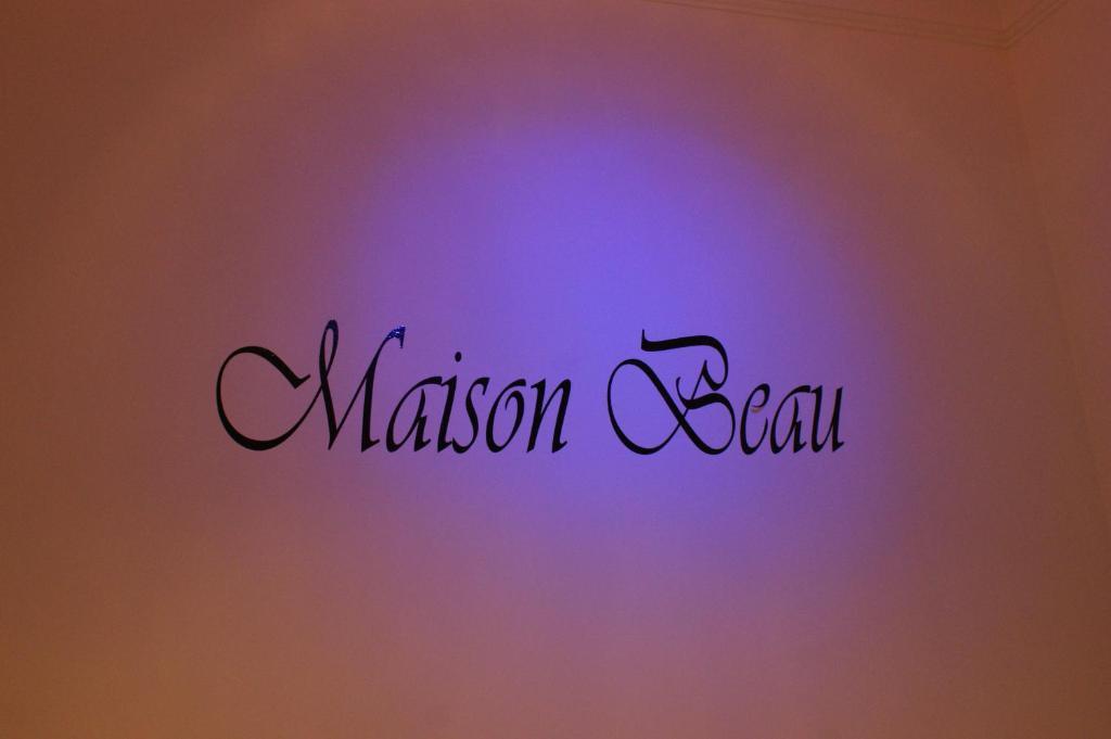Zonhoven Maison Beau Bed & Breakfast エクステリア 写真