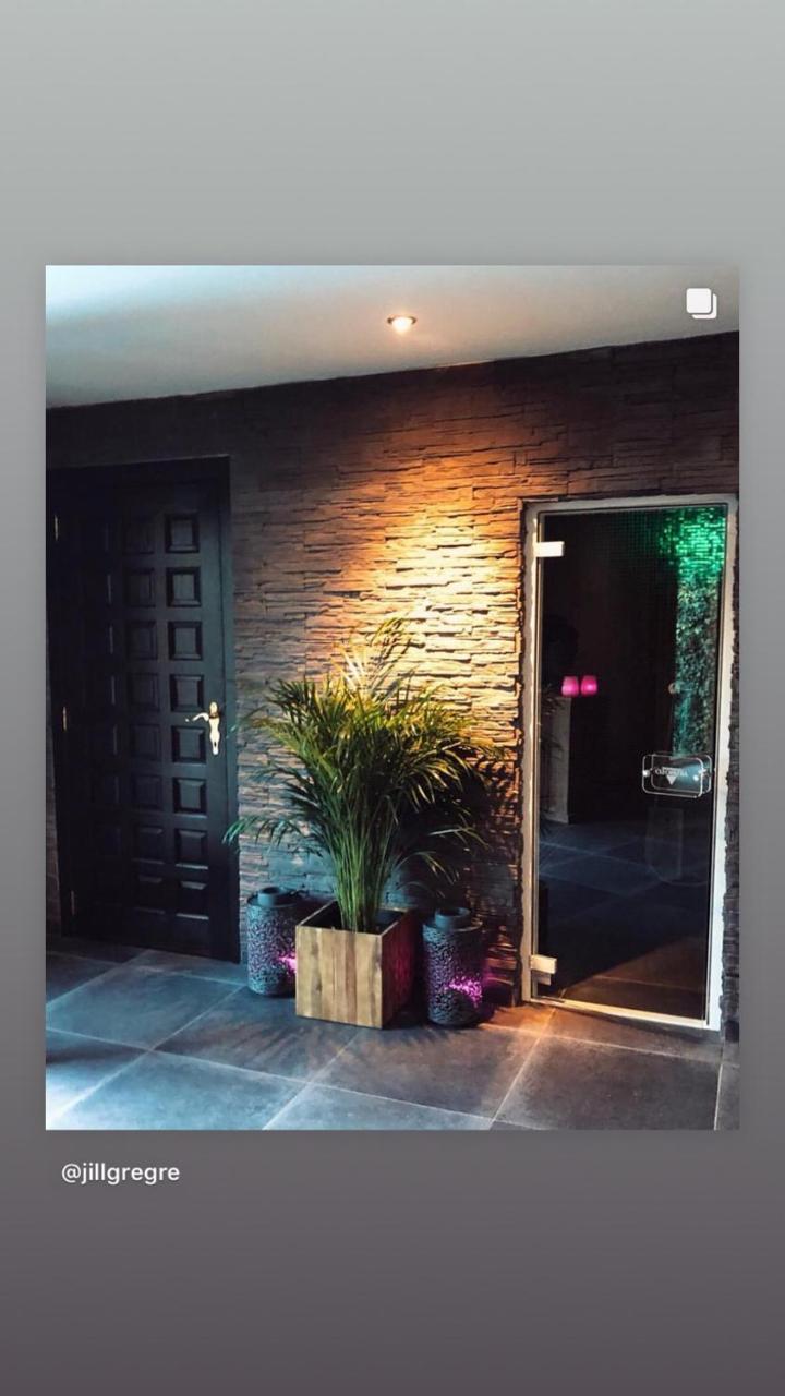 Zonhoven Maison Beau Bed & Breakfast エクステリア 写真